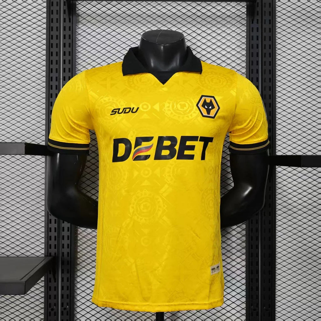 Wolves Home 25-26