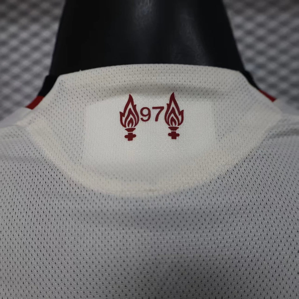 Liverpool Away 25-26