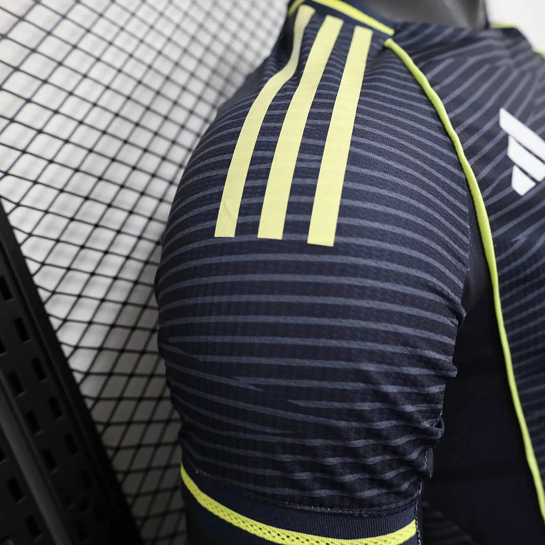 Real Madrid Away 26