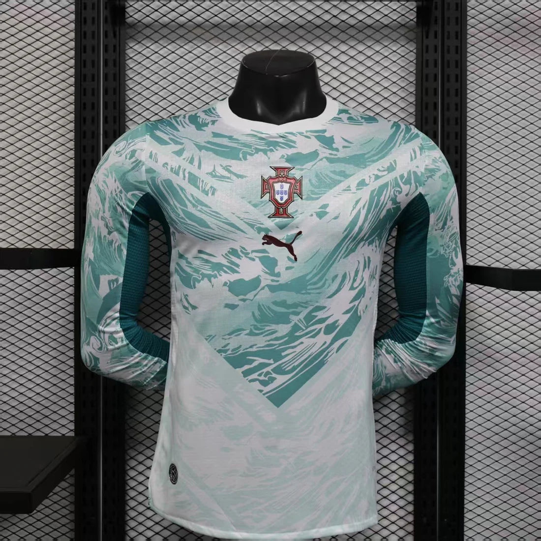 Portugal Away 26